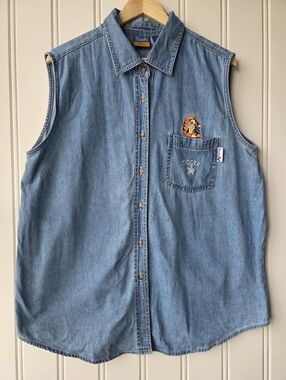 Disney Winnie The Pooh Tigger Button Up Sleeveless Denim Shirt Womens Size 20w